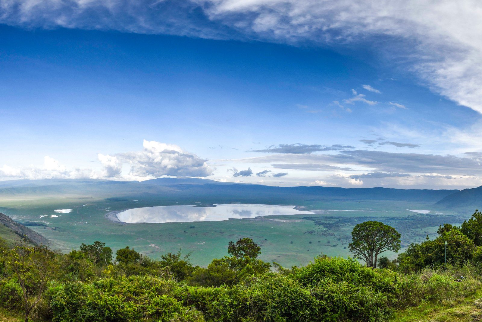 View-of-the-Ngorongoro-Crater-from-the-crater-rim-Tanzania
